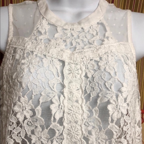 (🛍️2 for 8.00)No yeah Girl White Lace Top - Picture 4 of 8